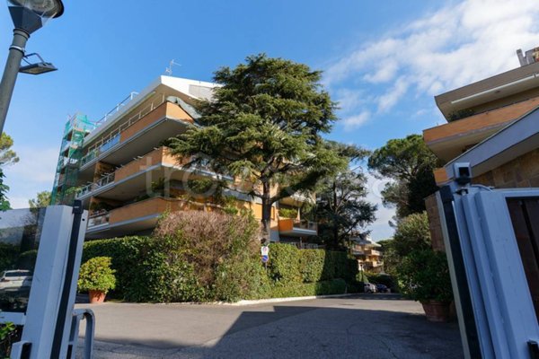 appartamento in vendita a Roma in zona Gianicolense