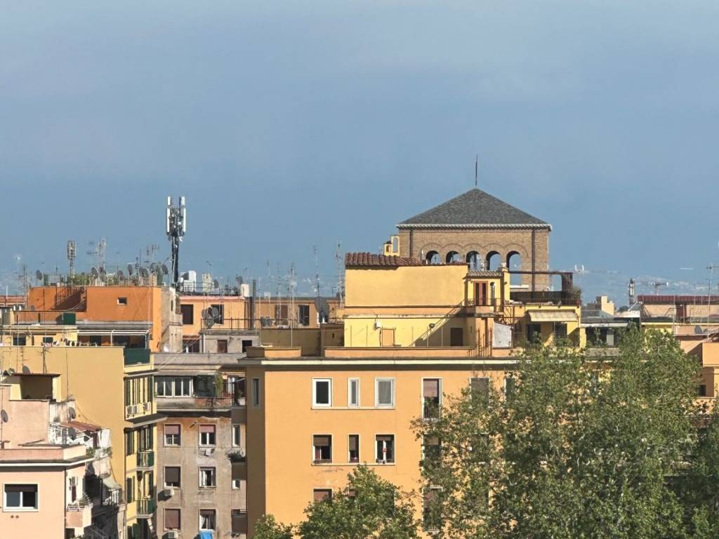appartamento in vendita a Roma in zona Testaccio