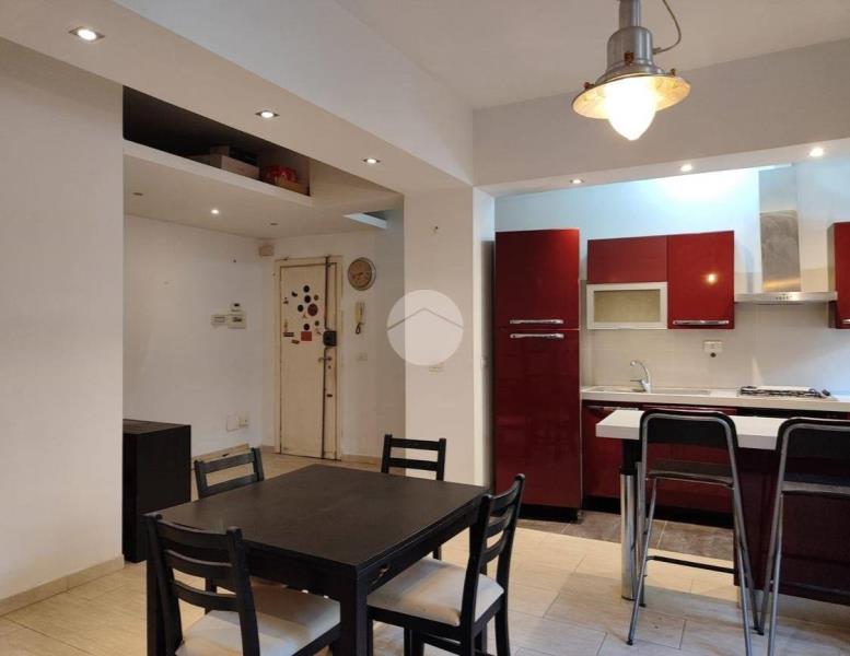 appartamento in vendita a Roma in zona Gianicolense