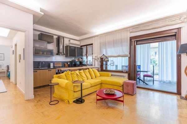 appartamento in vendita a Roma in zona Tor di Quinto
