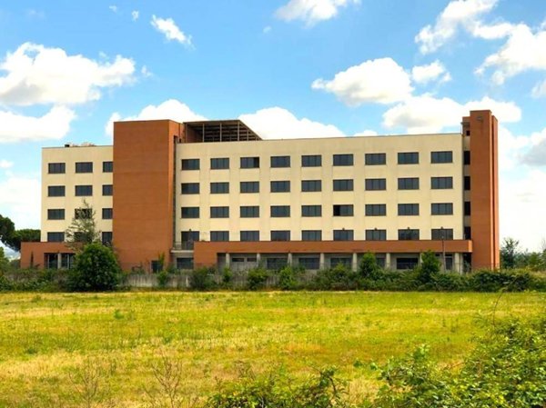 intera palazzina in vendita a Roma in zona Prima Porta