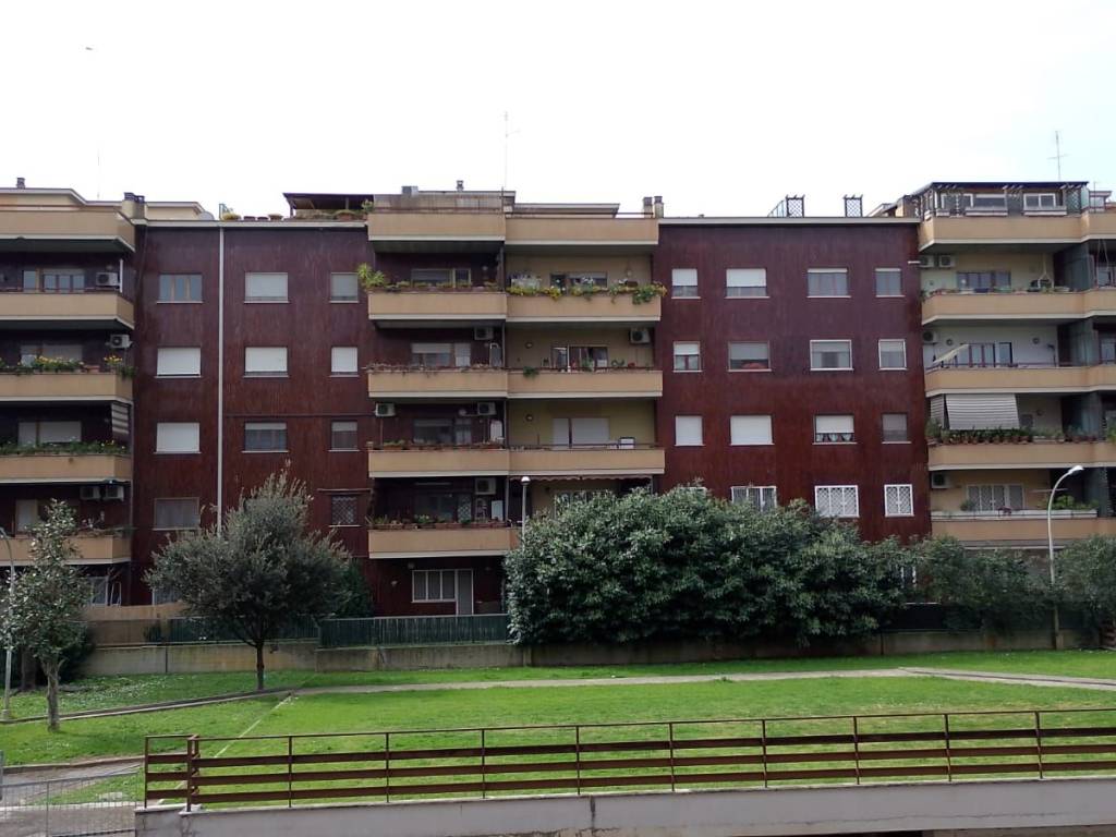 appartamento in vendita a Roma in zona Torrino