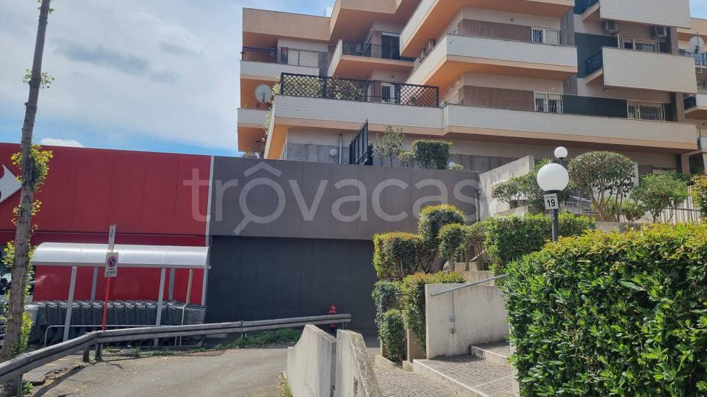 ufficio in vendita a Roma in zona Gianicolense