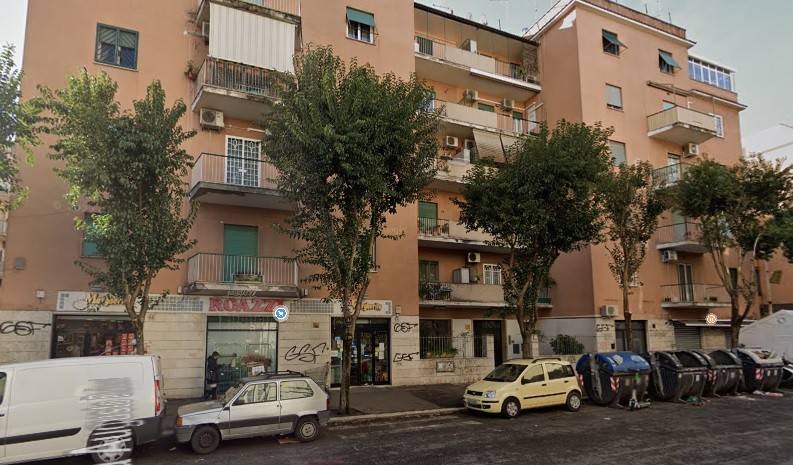 negozio in vendita a Roma in zona Tiburtino