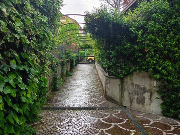 casa indipendente in vendita a Roma in zona Spinaceto