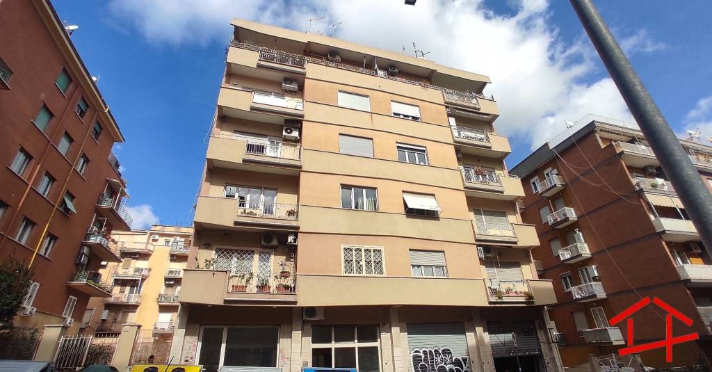 monolocale in vendita a Roma in zona Gianicolense