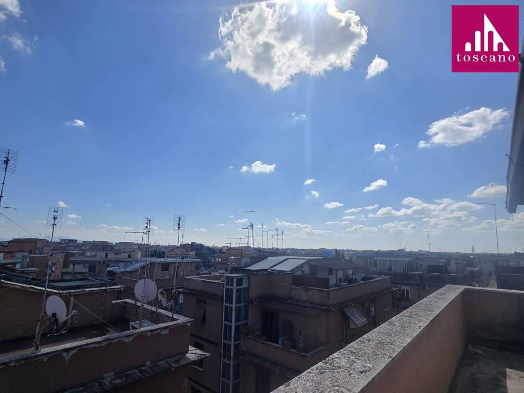 appartamento in vendita a Roma in zona Torrevecchia