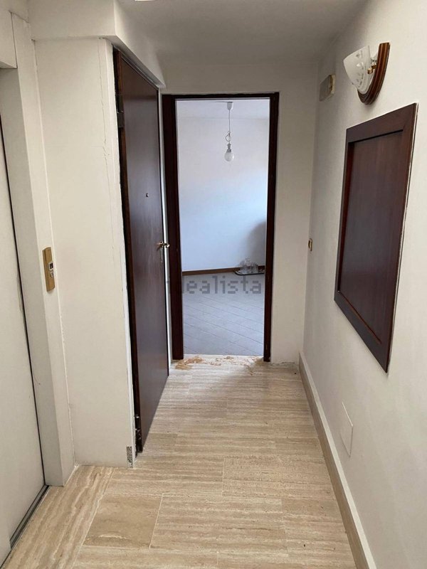 appartamento in vendita a Roma in zona Tor Cervara