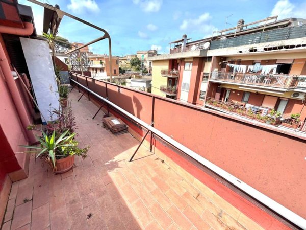 appartamento in vendita a Roma in zona Magliana Vecchia