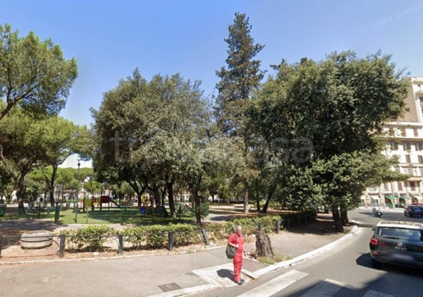 appartamento in vendita a Roma in zona Appio Latino