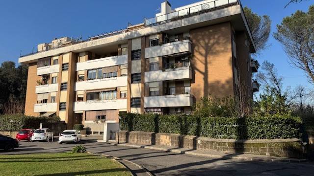 appartamento in vendita a Roma in zona Monte Sacro/Talenti