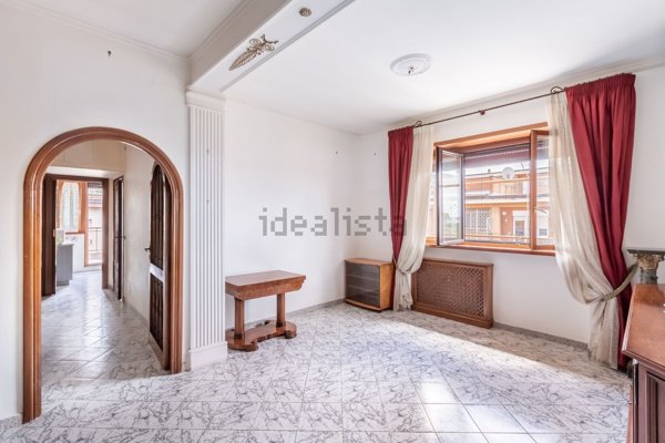 appartamento in vendita a Roma in zona Gianicolense