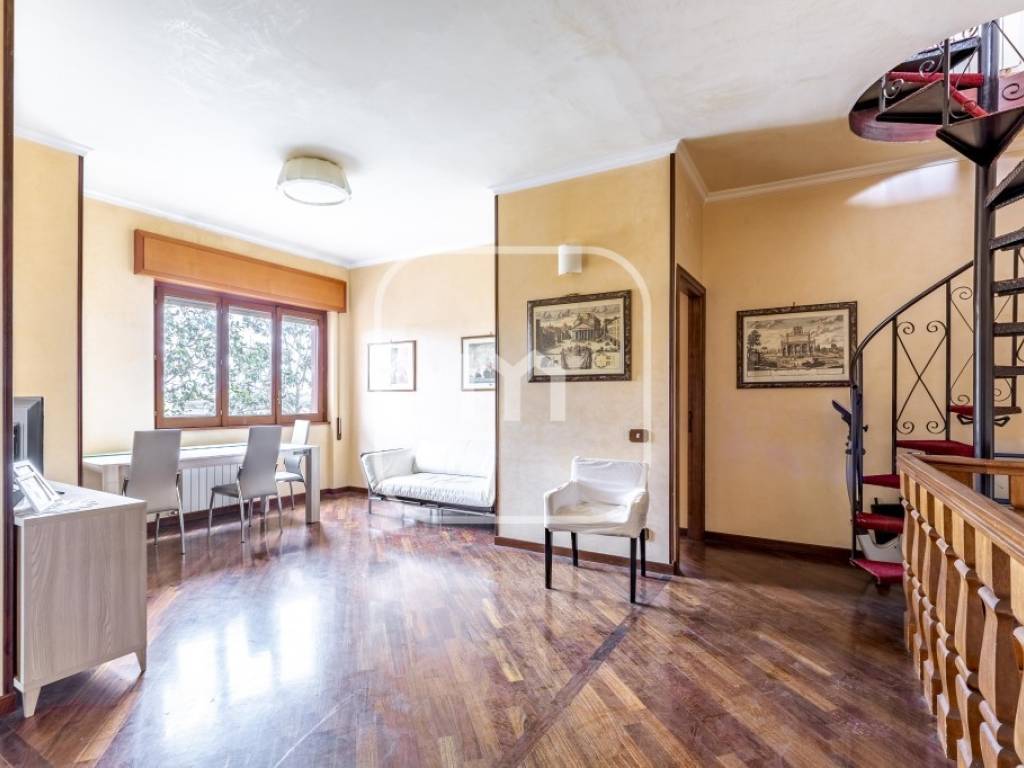 casa indipendente in vendita a Roma in zona Massimina/Casal Lumbroso