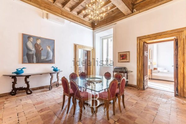 appartamento in vendita a Roma in zona Campo Marzio