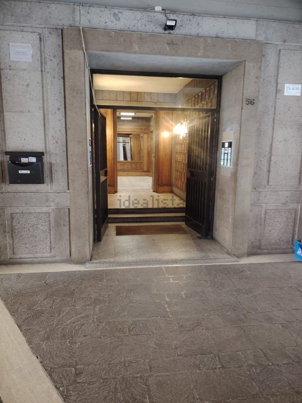 appartamento in vendita a Roma in zona Ostiense