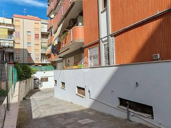 appartamento in vendita a Roma in zona Ostia