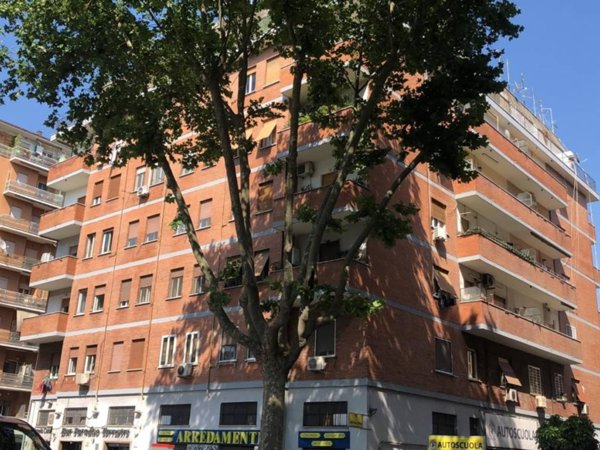 appartamento in vendita a Roma in zona Portuense