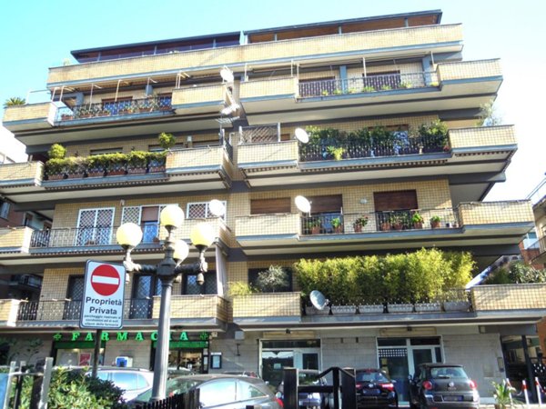 appartamento in vendita a Roma in zona Tor di Quinto