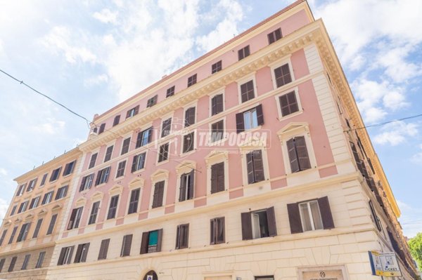 appartamento in vendita a Roma in zona Ostia