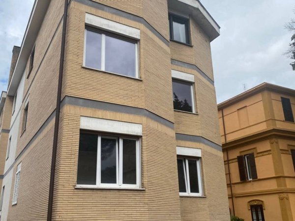 appartamento in vendita a Roma in zona Aurelio