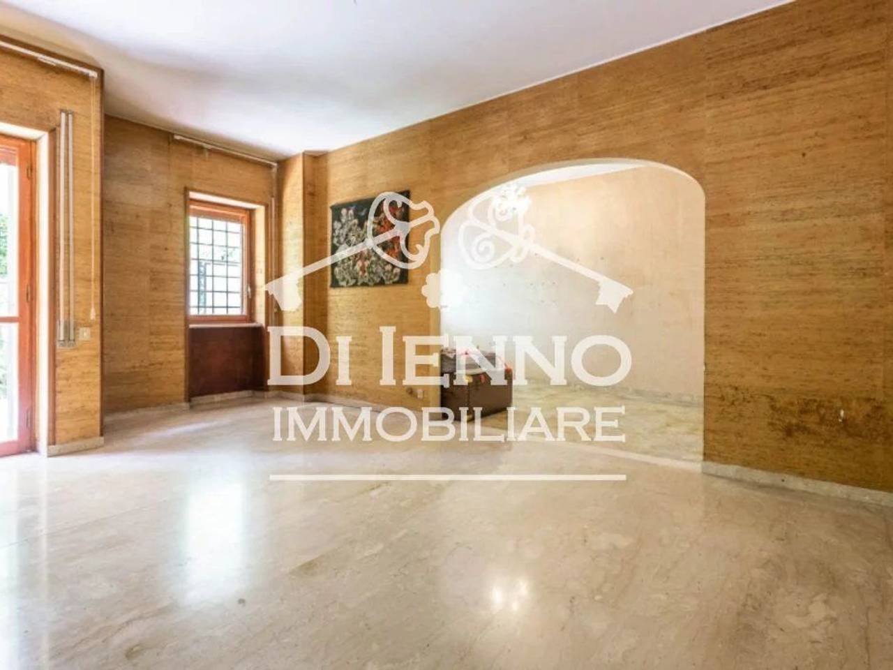 appartamento in vendita a Roma in zona Tor Cervara