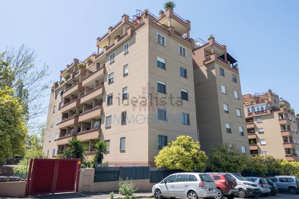 appartamento in vendita a Roma in zona Torrino