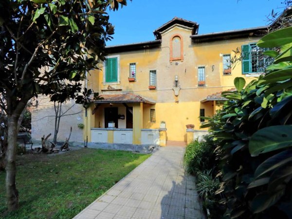 appartamento in vendita a Roma in zona Ostiense