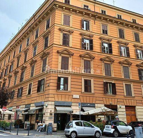 appartamento in vendita a Roma in zona Rione Prati