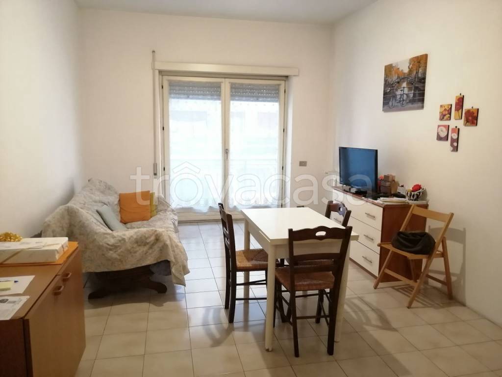 appartamento in vendita a Roma in zona Tuscolano