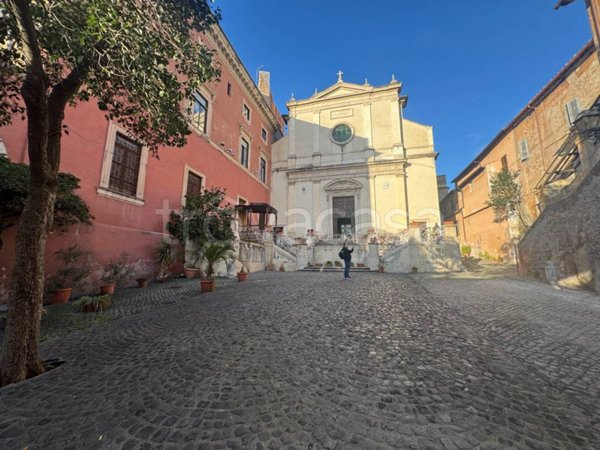 appartamento in vendita a Roma in zona Rione Monti/Campitelli