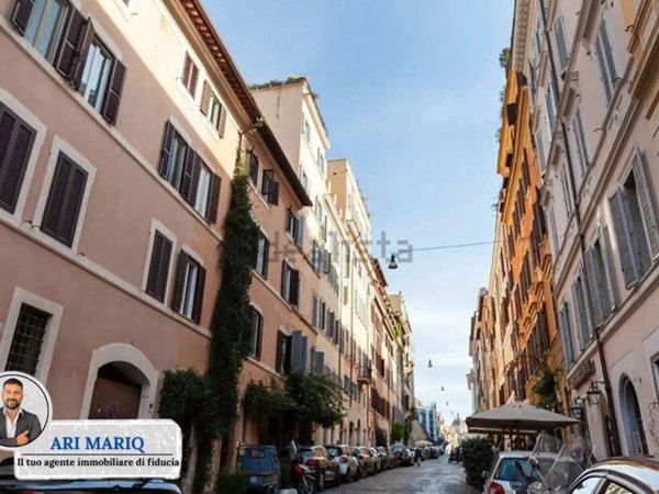 appartamento in vendita a Roma in zona Rione Monti/Campitelli