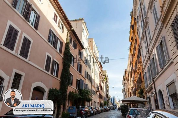 appartamento in vendita a Roma in zona Rione Monti/Campitelli
