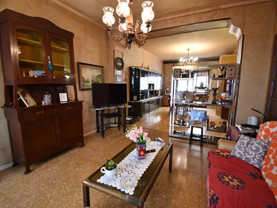 appartamento in vendita a Roma in zona Ostiense