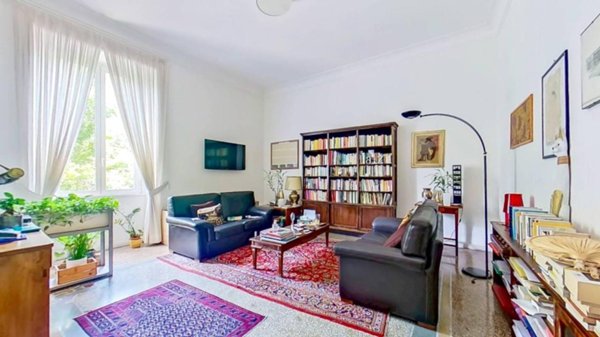 appartamento in vendita a Roma in zona Esquilino