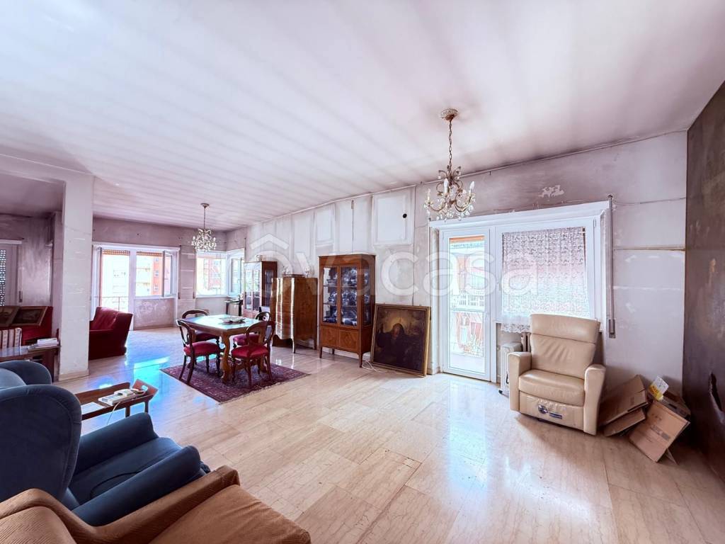 appartamento in vendita a Roma in zona Rione Prati