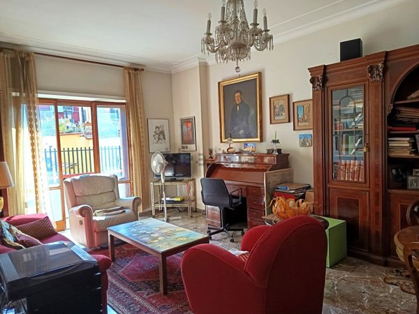 appartamento in vendita a Roma in zona Appio Latino