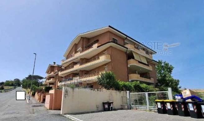 appartamento in vendita a Roma in zona Ponte Galeria
