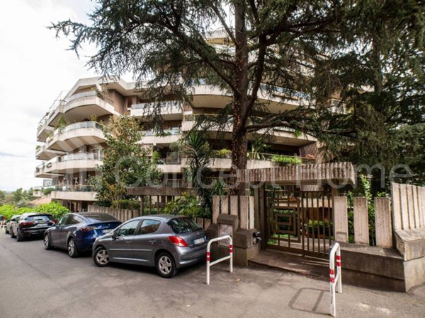 appartamento in vendita a Roma in zona Tor di Quinto