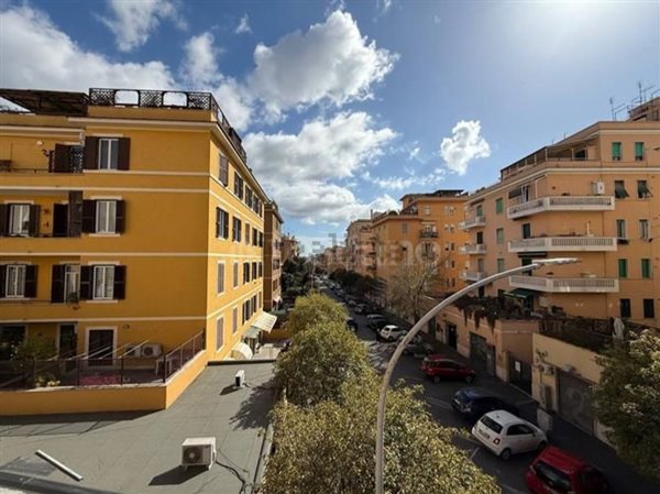 appartamento in vendita a Roma in zona Gianicolense