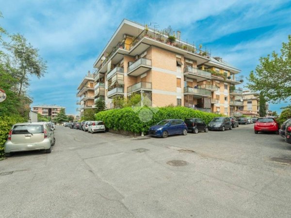 appartamento in vendita a Roma in zona Torrevecchia