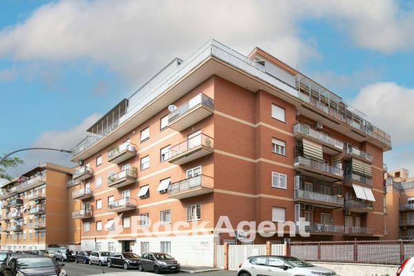 appartamento in vendita a Roma in zona Portuense