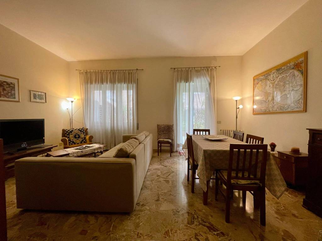 appartamento in vendita a Roma in zona Portuense