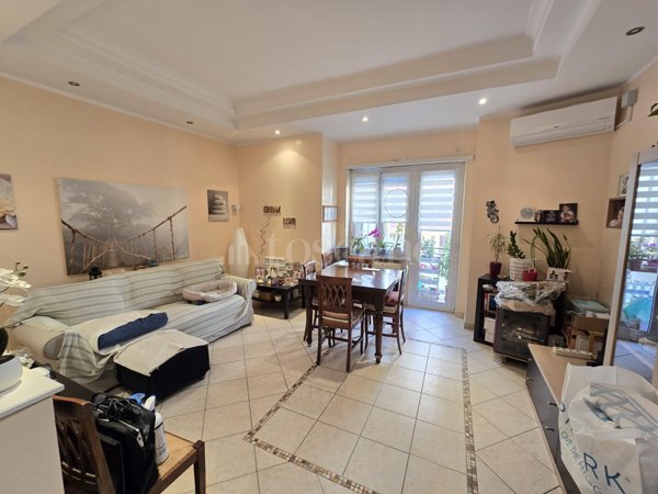 casa indipendente in vendita a Roma in zona Tuscolano