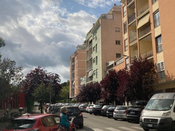 appartamento in vendita a Roma in zona Portuense