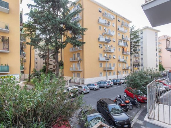 appartamento in vendita a Roma in zona Cinecittà