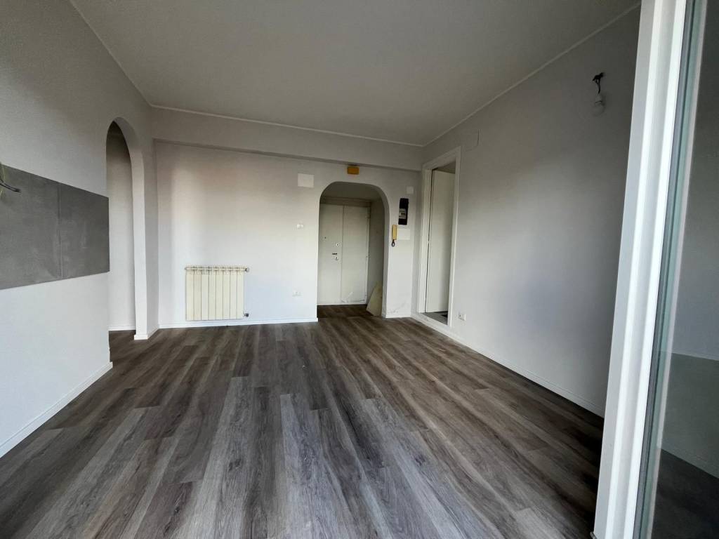 appartamento in vendita a Roma in zona Appio Latino