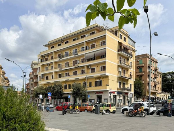 appartamento in vendita a Roma in zona Prenestino-Centocelle