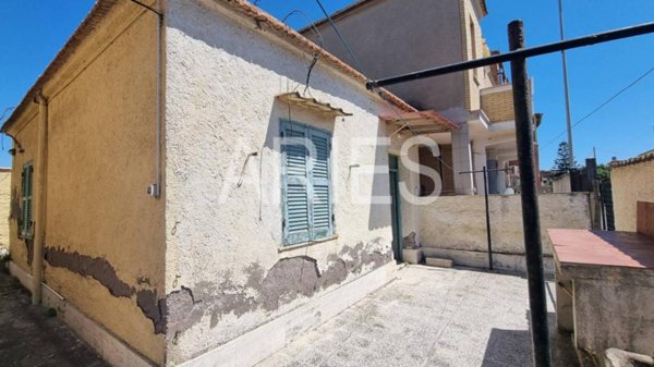 casa indipendente in vendita a Roma in zona Infernetto