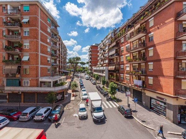 appartamento in vendita a Roma in zona Collatino