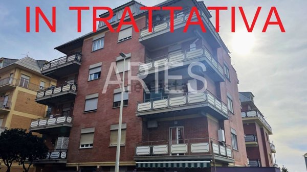 appartamento in vendita a Roma in zona Ostia Antica